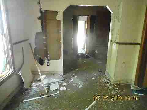 16202 Lamphere (21)_m.jpg